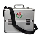 MALETÍN DE ALUMINIO PARA PRIMEROS AUXILIOS